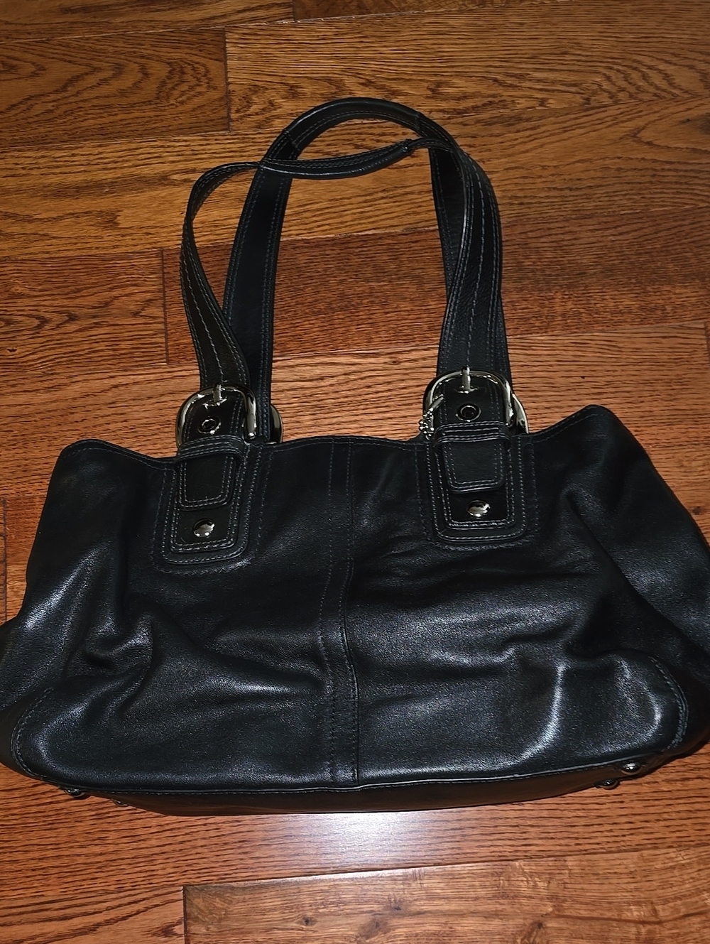 Coach Bag - Picture 2 of 4